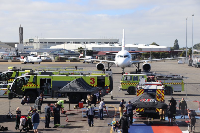 Chch Airport SI Combat vehicle and jet 2020NC